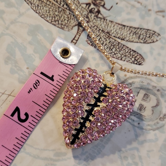 NWT Pink Rhinestone Broken Stitch Heart Necklace - Picture 5 of 8